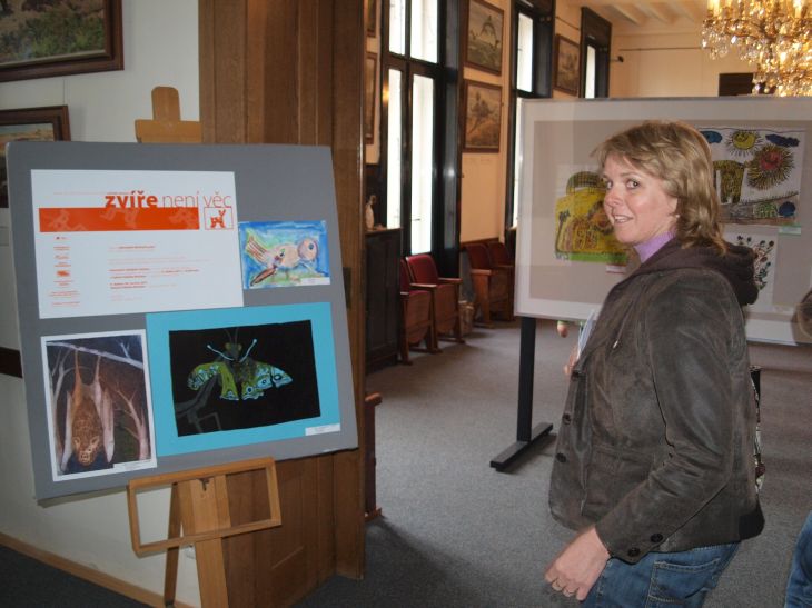 Zaproszenie: Wystawa ZWIERZĘTA TO NIE RZECZ